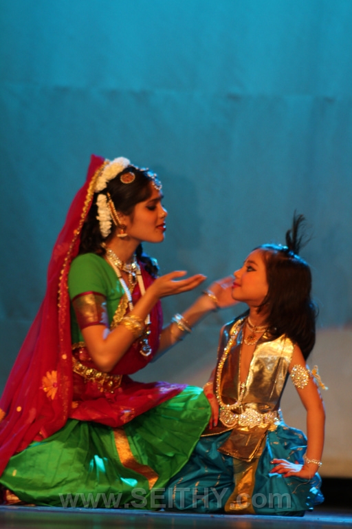 LORDKRISHNA-TORONTO300313SEITHY (242)